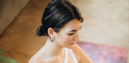 Yoga and Stress Relief: Techniques for Relaxation