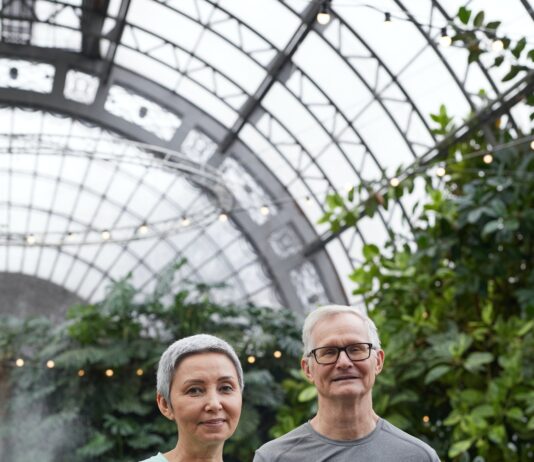 Yoga for Seniors: Adapted Poses and Benefits