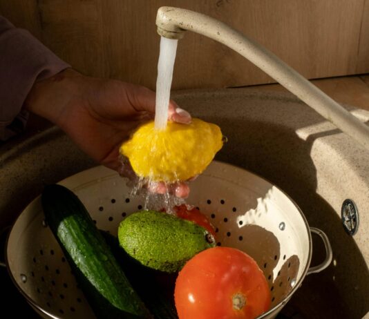 Safeguarding Health: Combatting Pesticide Toxicity with this Natural Solution